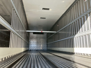 いすゞ ギガ 冷凍バン 大型 QKG-CYL77A 年式 H24[写真03]