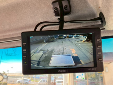 いすゞ フォワード ウイング車 中型 TKG-FRR90T2 年式 H27[写真07]