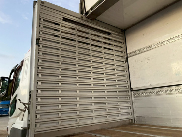 三菱ふそう スーパーグレート 冷凍ウイング 大型 QPG-FU64VZ 年式 H27[写真09]