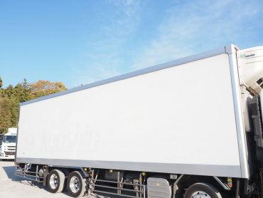 いすゞ ギガ 冷凍バン 大型 QKG-CYJ77BA 年式 H28[写真14]