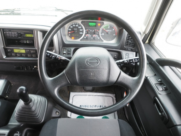 日野 レンジャープロ 冷凍バン 中型 TKG-FD7JKAG 年式 H27[写真22]