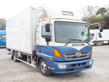 日野 レンジャープロ 冷凍バン 中型 TKG-FD7JKAG 年式 H27[写真04]