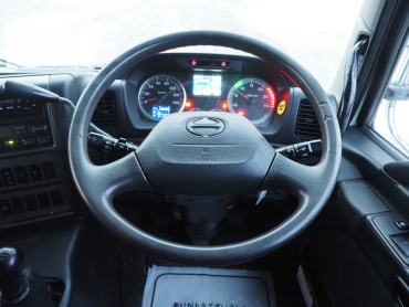 日野 プロフィア トラクタ 大型 QPG-SH1EDDG 年式 H29[写真21]