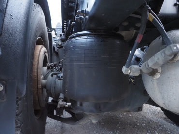 日野 プロフィア トラクタ 大型 QPG-SH1EDDG 年式 H29[写真31]