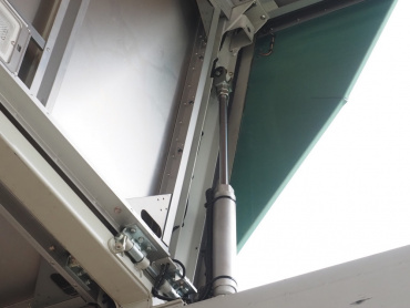 日野 プロフィア ウイング車 大型 2DG-FW1AHG 年式 R1[写真13]