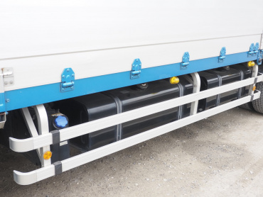 日野 プロフィア ウイング車 大型 2DG-FW1AHG 年式 R1[写真17]