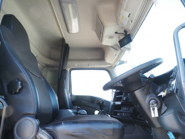 いすゞ ギガ ウイング車 大型 2PG-CYJ77CA 年式 H30 [写真32]