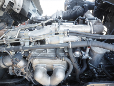 いすゞ ギガ 冷凍ウイング 大型 PDG-CYJ77W8 年式 H22[写真55]