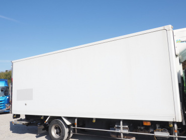 日野 レンジャープロ 冷凍バン 中型 TKG-FC9JKAA 年式 H29[写真08]