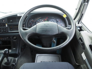 いすゞ ギガ ウイング車 大型 QKG-CYJ77A 年式 H26[写真32]