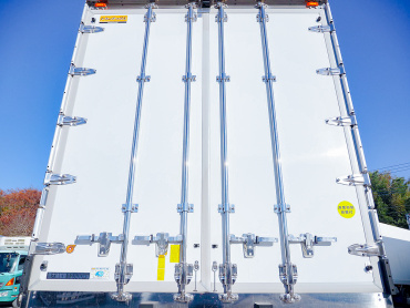 日野 プロフィア 冷凍バン 大型 2DG-FW1AHC 年式 R6[写真09]