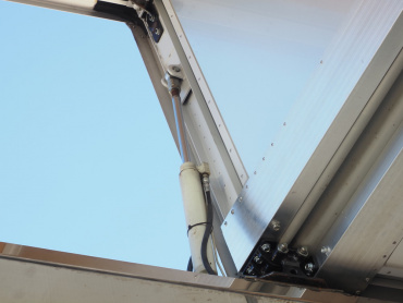 日野 プロフィア ウイング車 大型 2DG-FR1AHG 年式 R2 [写真15]