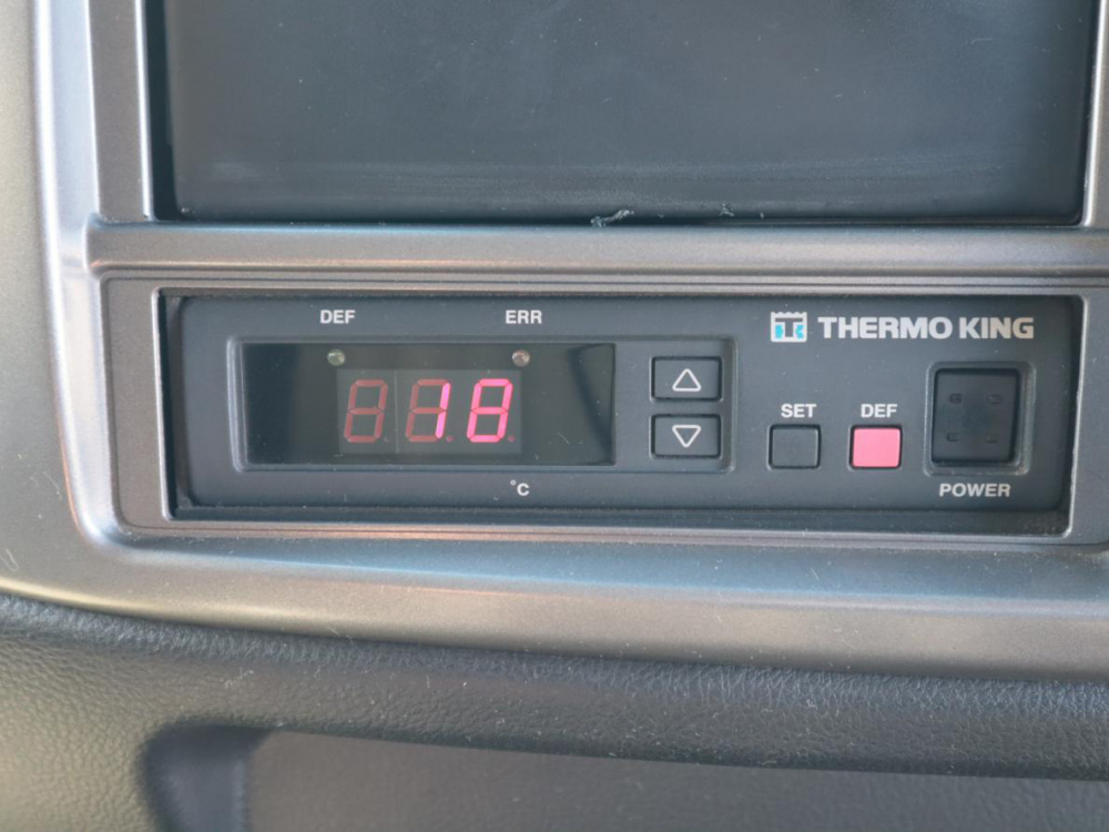 日野 レンジャー 冷凍ウイング 中型 TKG-FD9JLAG 年式 H26[写真14]