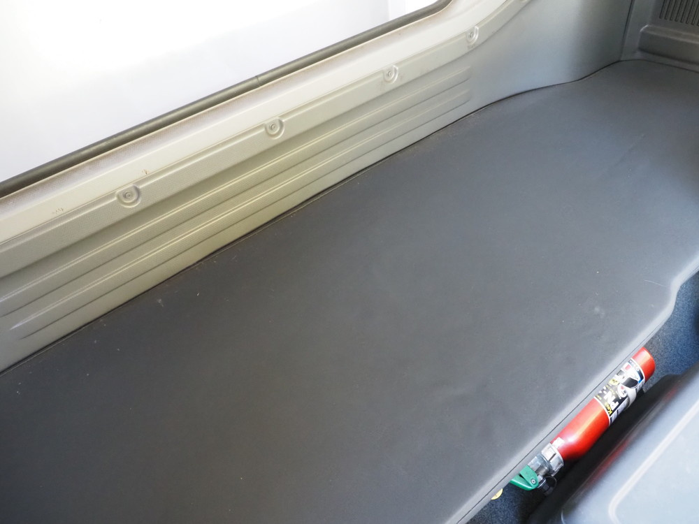 いすゞ フォワード ウイング車 中型 TKG-FRR90T2 年式 H27[写真40]