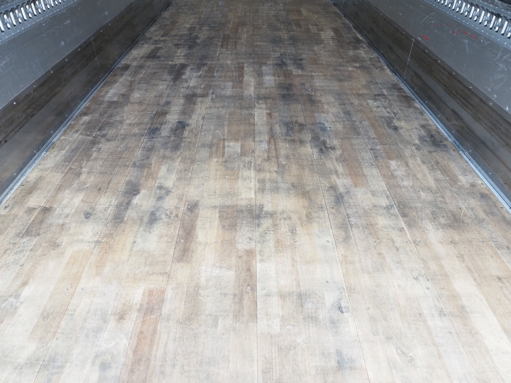 いすゞ フォワード ウイング車 中増t LKG-FTR90S2 年式 H25[写真25]