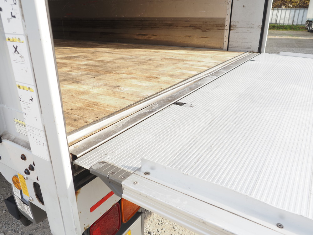 いすゞ フォワード ウイング車 中増t LKG-FTR90S2 年式 H25[写真28]