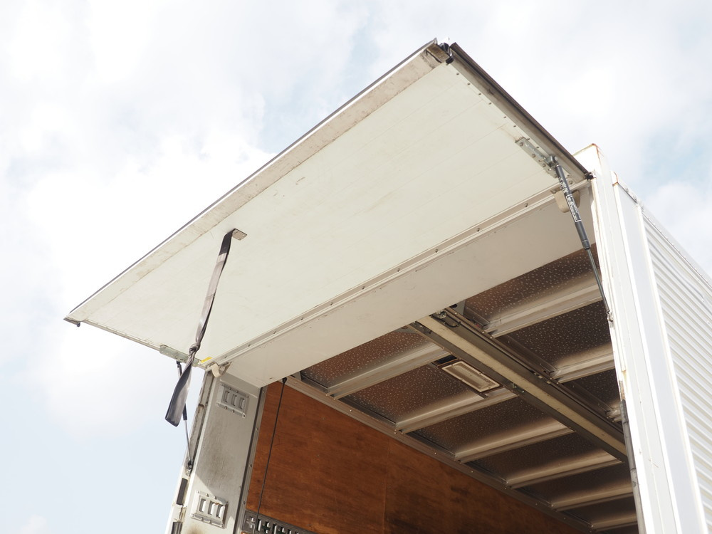 いすゞ フォワード ウイング車 中増t LKG-FTR90S2 年式 H25[写真23]