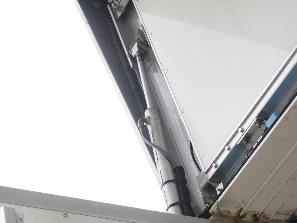 日野 レンジャープロ 冷凍ウイング 中増t TKG-GC7JJAA 年式 H25[写真19]