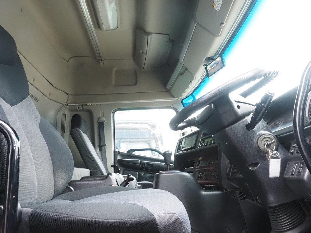 日野 プロフィア ウイング車 大型 QKG-FW1EXBG 年式 H26[写真37]