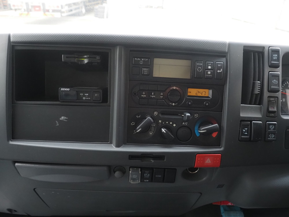 いすゞ エルフ 冷凍バン 小型 TPG-NPR85AN 年式 H28[写真26]