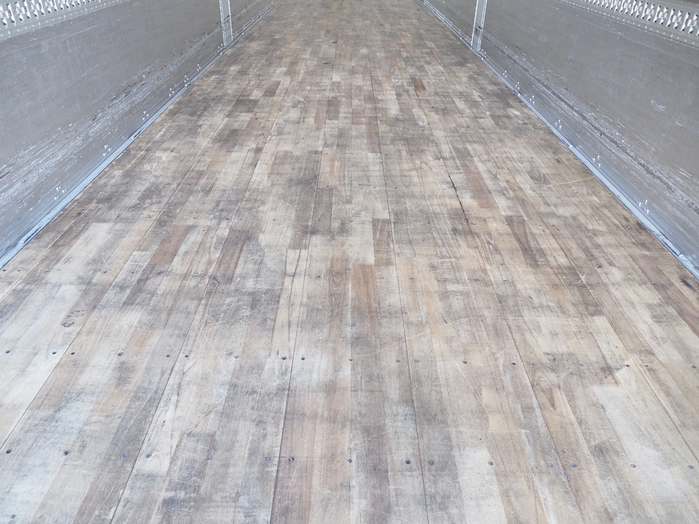 いすゞ ギガ ウイング車 大型 2PG-CYJ77C 年式 H30[写真27]