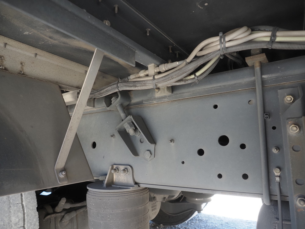 いすゞ ギガ ウイング車 大型 2PG-CYJ77C 年式 H30[写真49]