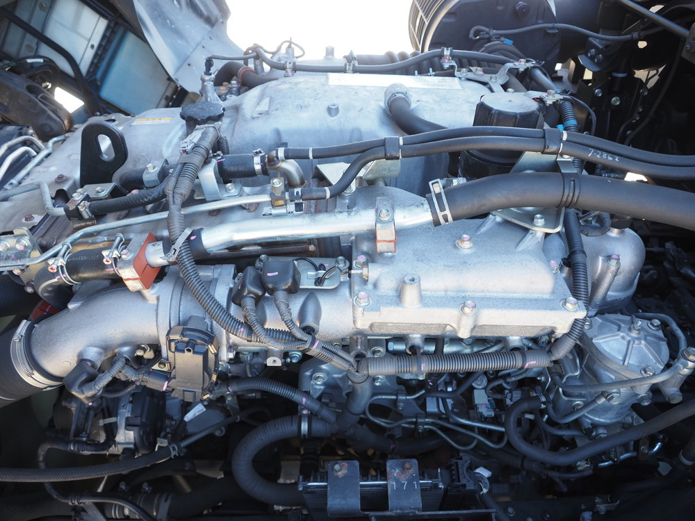 いすゞ ギガ ウイング車 大型 2PG-CYJ77C 年式 H30[写真53]