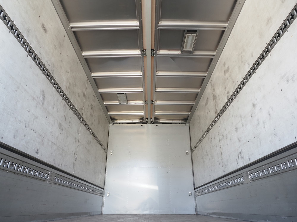 いすゞ フォワード ウイング車 中型 TKG-FRR90T2 年式 H27[写真26]