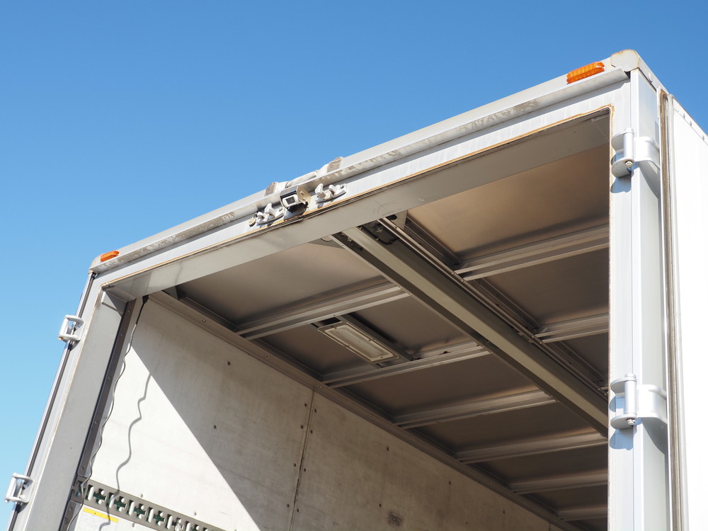 いすゞ フォワード ウイング車 中型 TKG-FRR90T2 年式 H27[写真25]