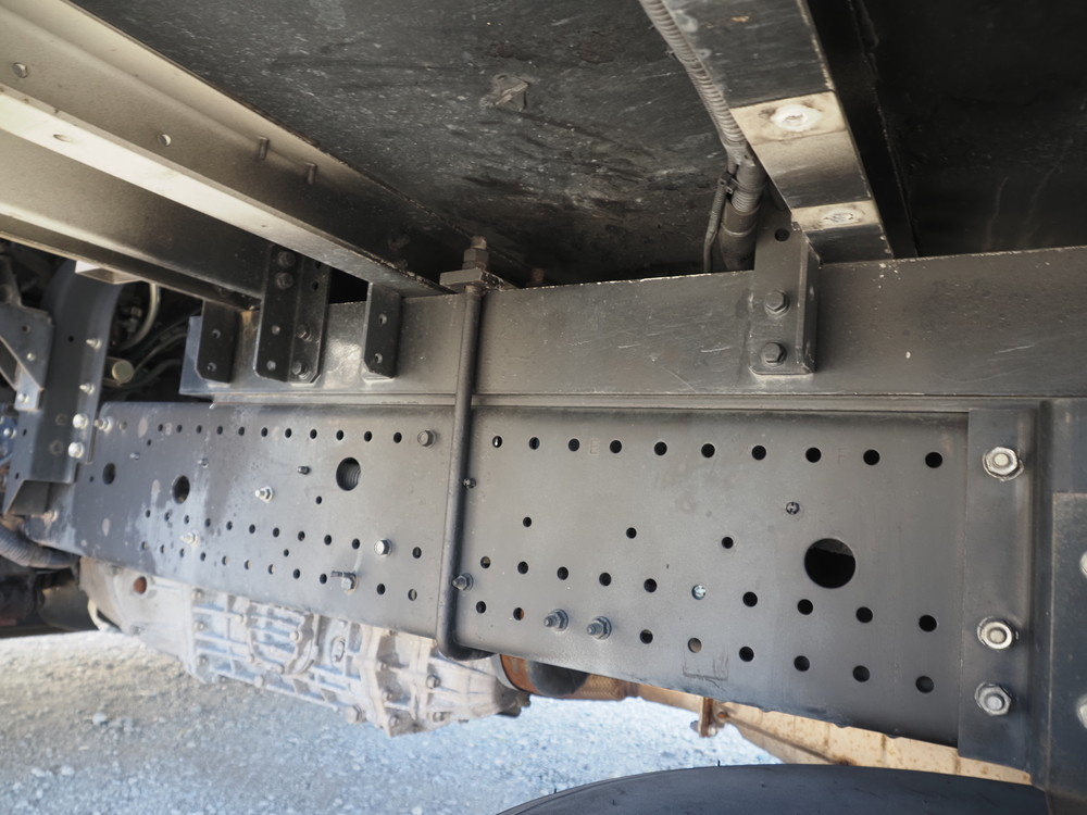 いすゞ フォワード ウイング車 中型 TKG-FRR90T2 年式 H27[写真49]