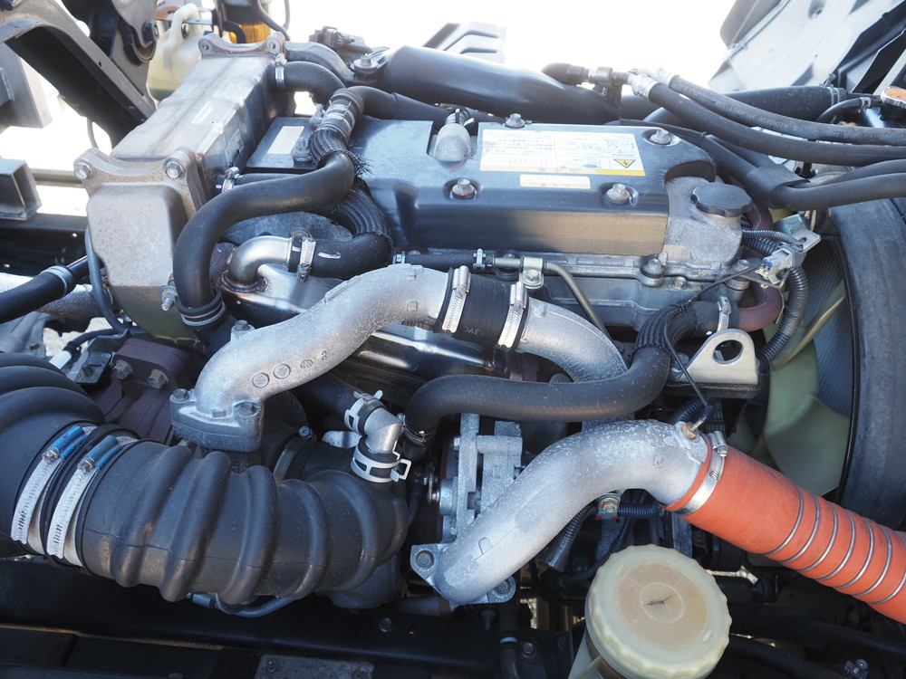 いすゞ フォワード ウイング車 中型 TKG-FRR90T2 年式 H27[写真52]