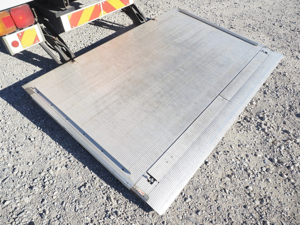 日野 レンジャープロ ウイング車 中型 TKG-FD9JLAG 年式 H28[写真29]