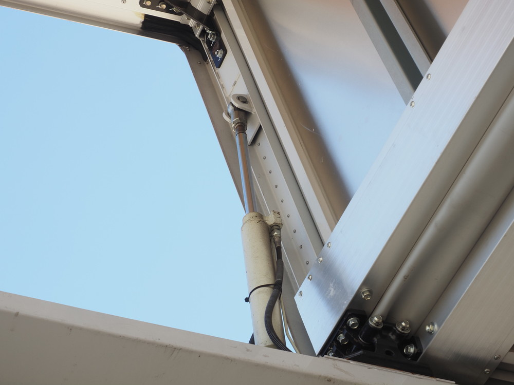 日野 プロフィア ウイング車 大型 2DG-FW1AHG 年式 H30[写真14]