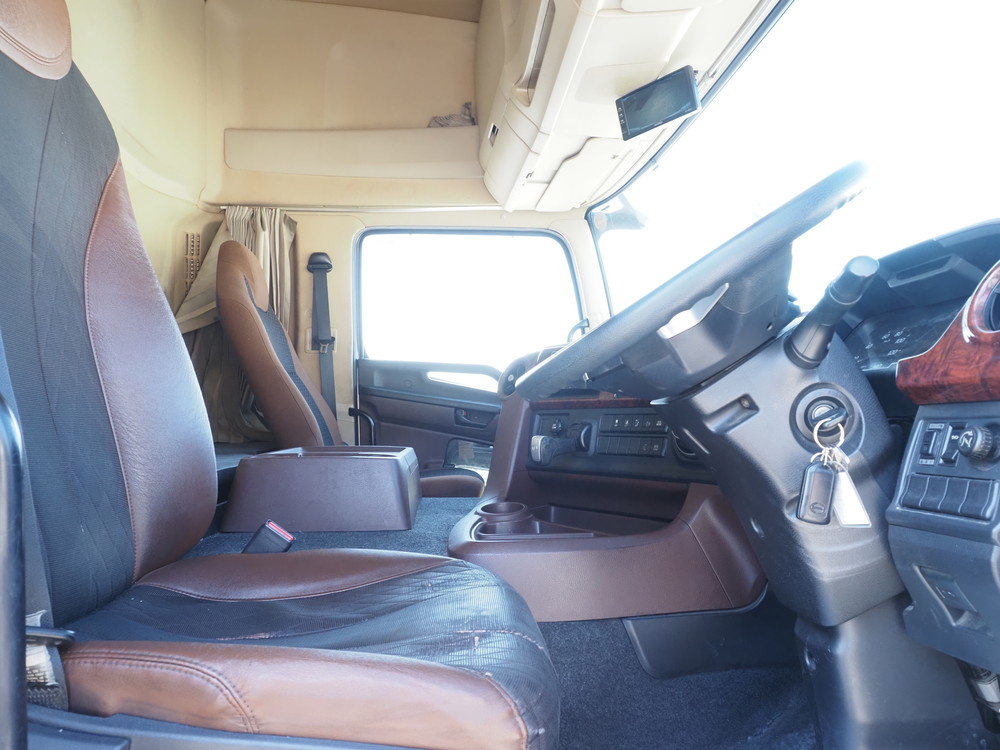 日野 プロフィア ウイング車 大型 2DG-FW1AHG 年式 H30[写真32]