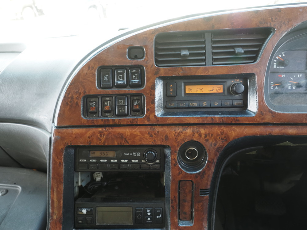 いすゞ ギガ 冷凍バン 大型 QKG-CYL77A 年式 H25[写真32]