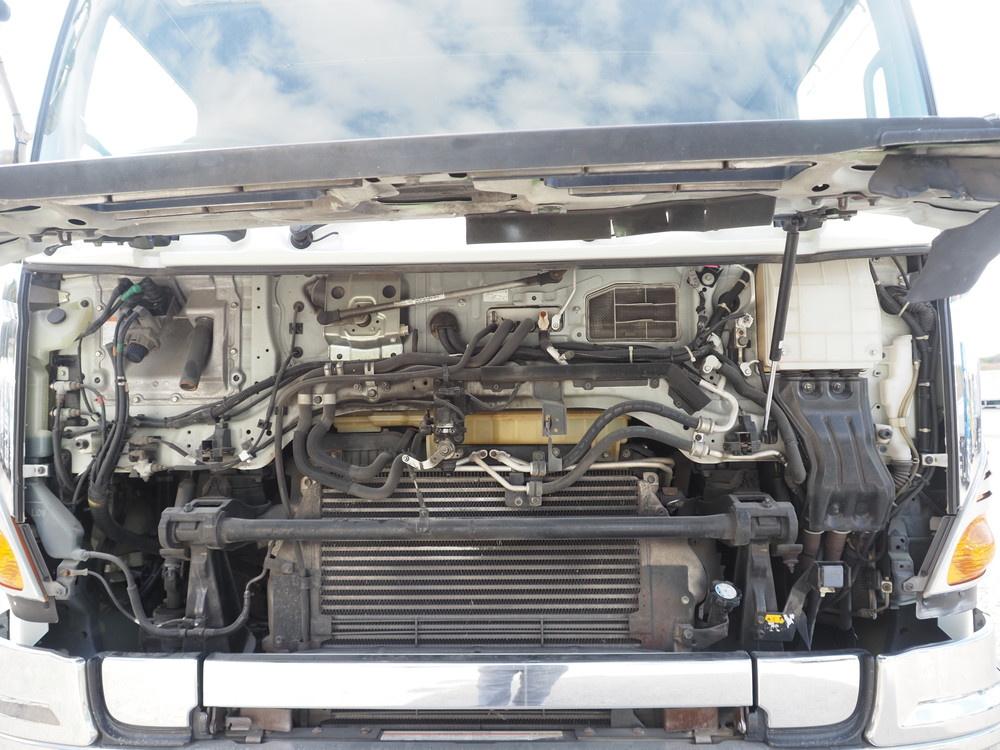 日野 プロフィア 冷凍バン 大型 QPG-FW1EXEG 年式 H28[写真49]