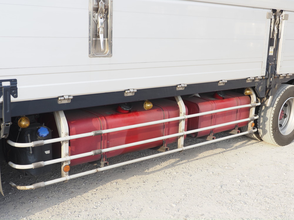 日野 プロフィア ウイング車 大型 QPG-FW1EXEG 年式 H27[写真19]