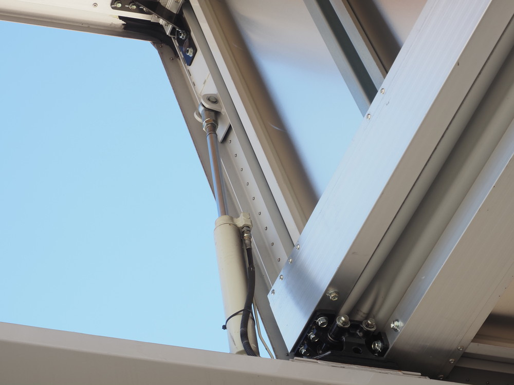 日野 プロフィア ウイング車 大型 2DG-FW1AHG 年式 H30[写真11]