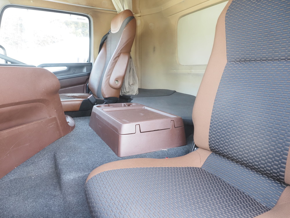 日野 プロフィア ウイング車 大型 2DG-FW1AHG 年式 H30[写真30]