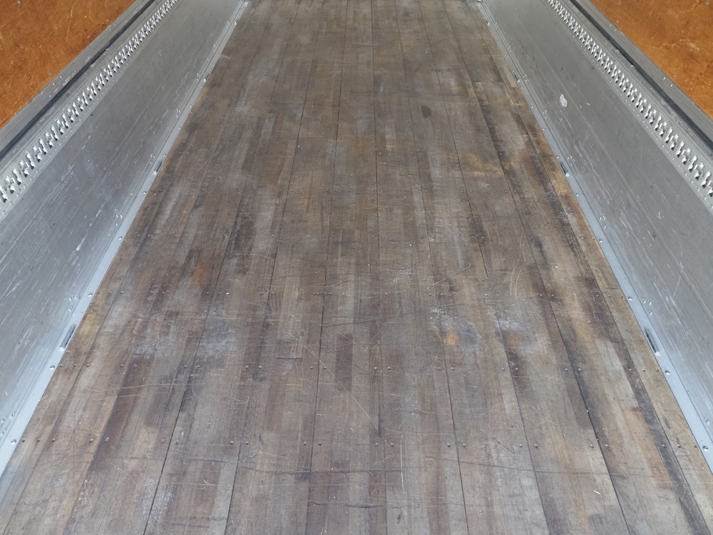 いすゞ フォワード ウイング車 中型 SKG-FRR90T2 年式 H23[写真28]