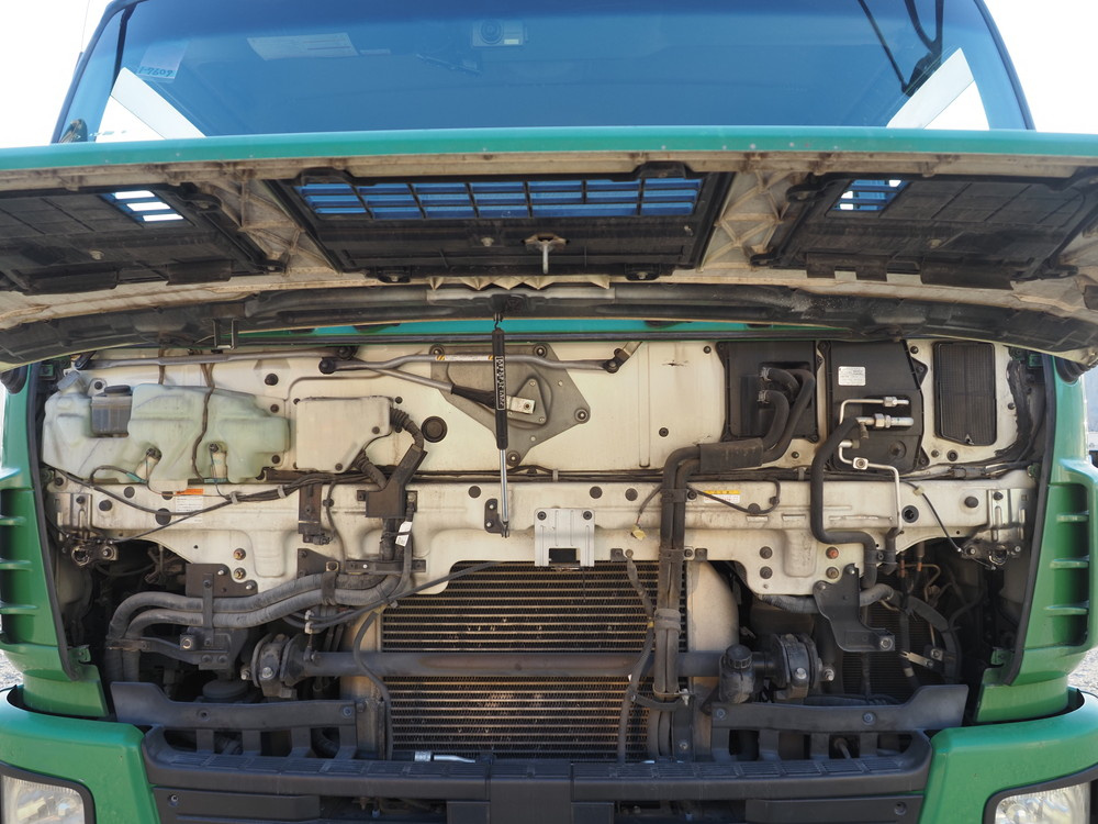 いすゞ ギガ ウイング車 大型 QKG-CYJ77A 年式 H26[写真42]