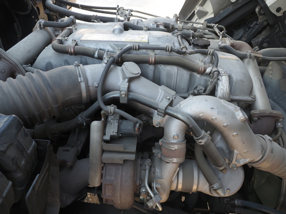 いすゞ ギガ ウイング車 大型 QKG-CYJ77A 年式 H26[写真43]