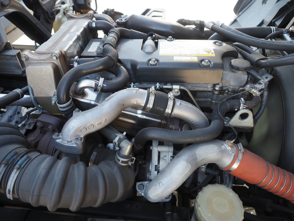 いすゞ フォワード ウイング車 中型 TKG-FRR90T2 年式 H28[写真48]