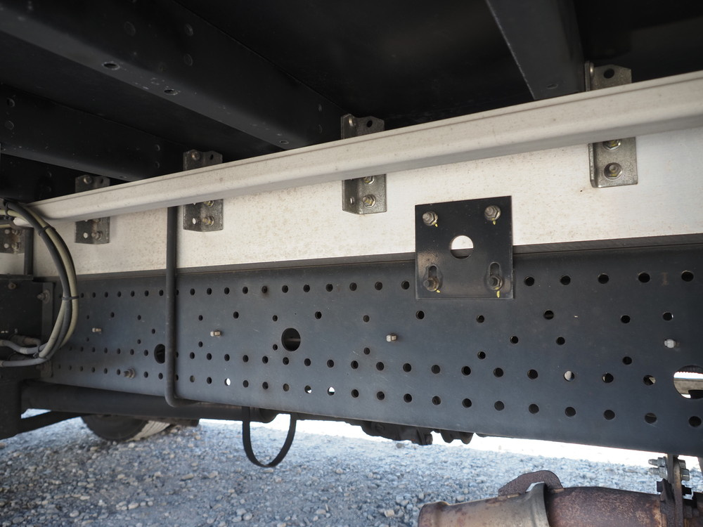 いすゞ フォワード ウイング車 中型 TKG-FRR90T2 年式 H28[写真44]