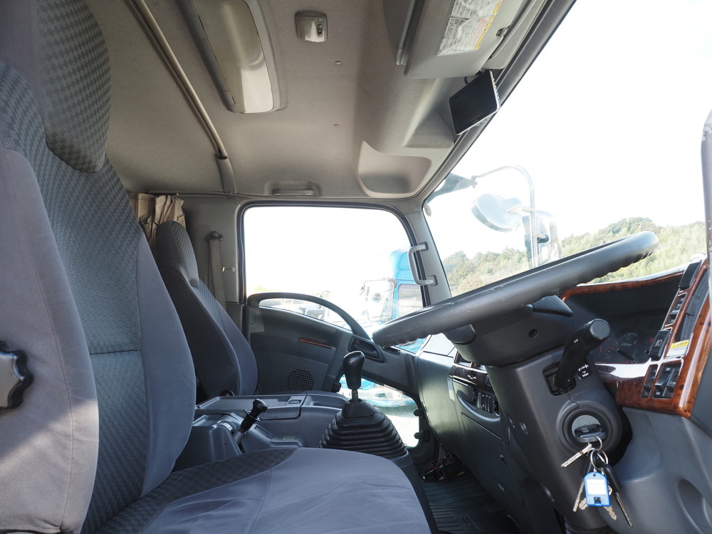 いすゞ フォワード ウイング車 中型 TKG-FRR90T2 年式 H25[写真29]