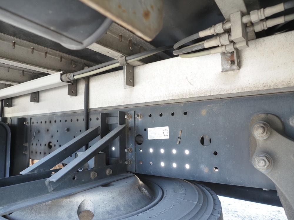 いすゞ フォワード ウイング車 中型 TKG-FRR90T2 年式 H25[写真44]