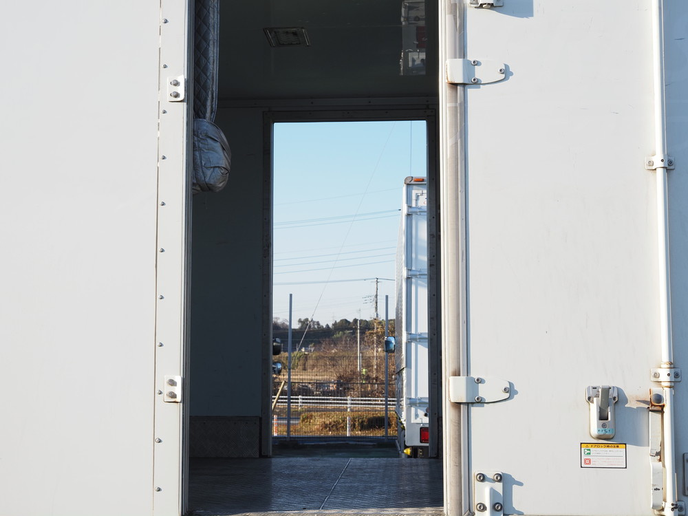 日野 デュトロ 冷凍バン 小型 TKG-XZU720M 年式 H27[写真17]