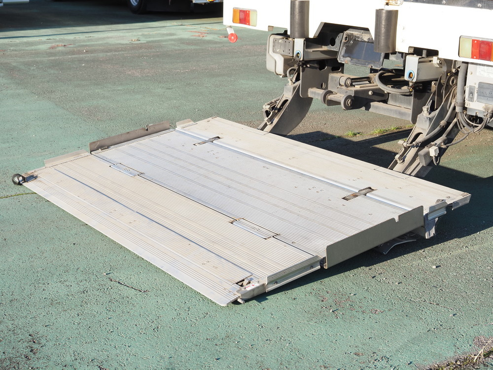 日野 デュトロ 冷凍バン 小型 TKG-XZU720M 年式 H27[写真24]