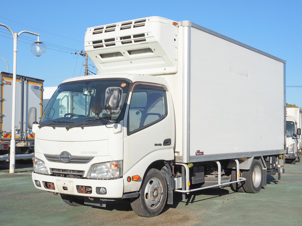 日野 デュトロ 冷凍バン 小型 TKG-XZU655M 年式 H26[写真01]