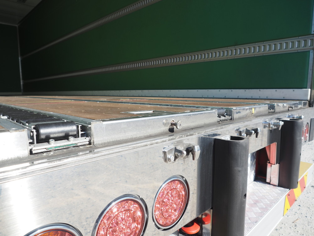 いすゞ フォワード バン車 中増t QPG-FTR34T2 年式 H29[写真23]